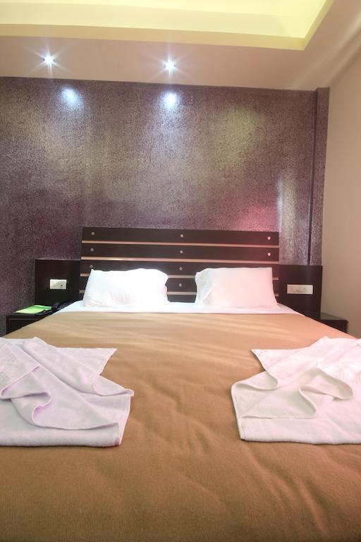 Urmee Hotel Bhubaneswar Room photo